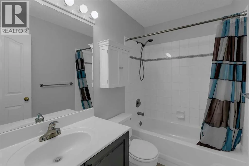 99 Macewan Park Road NW