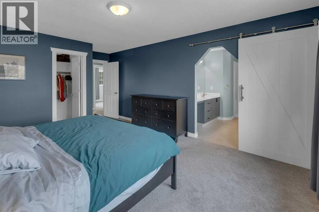 99 Macewan Park Road NW