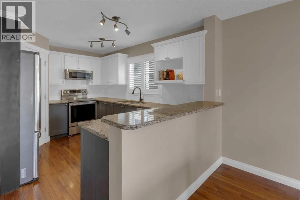 99 Macewan Park Road NW