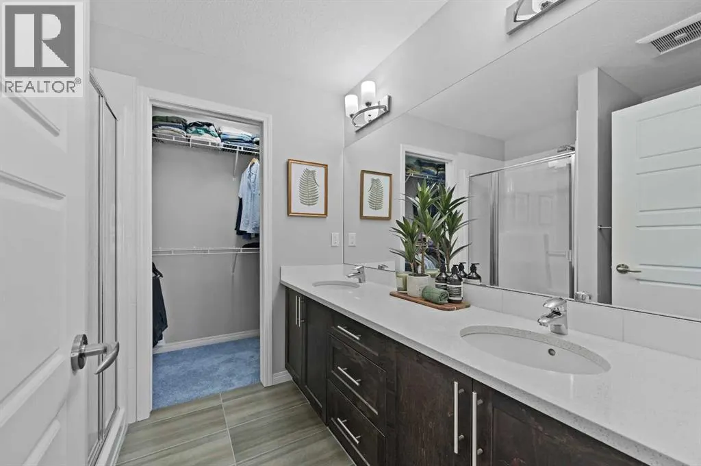 1205, 280 Williamstown Close NW