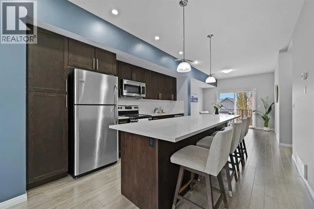 1205, 280 Williamstown Close NW