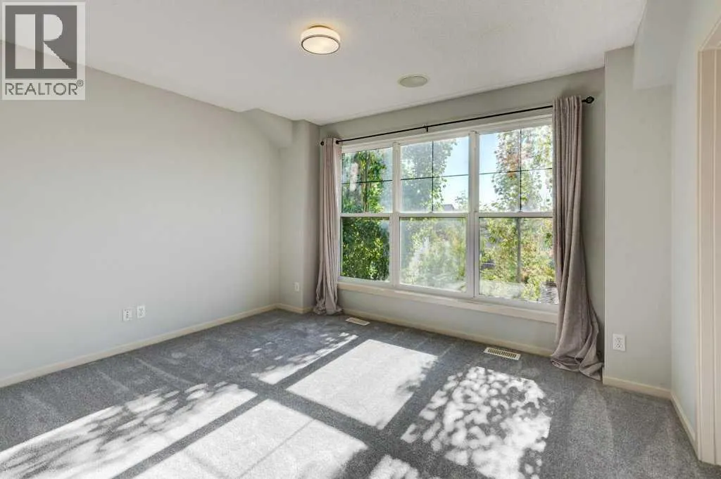 176 Walden Drive SE