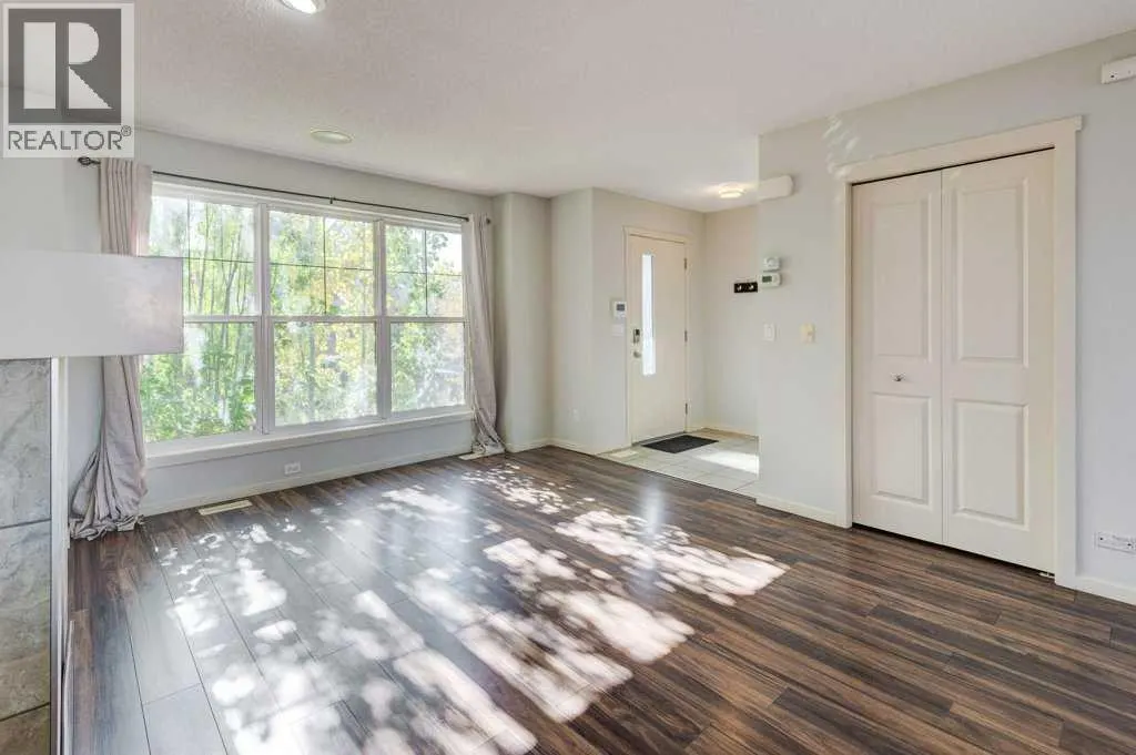 176 Walden Drive SE