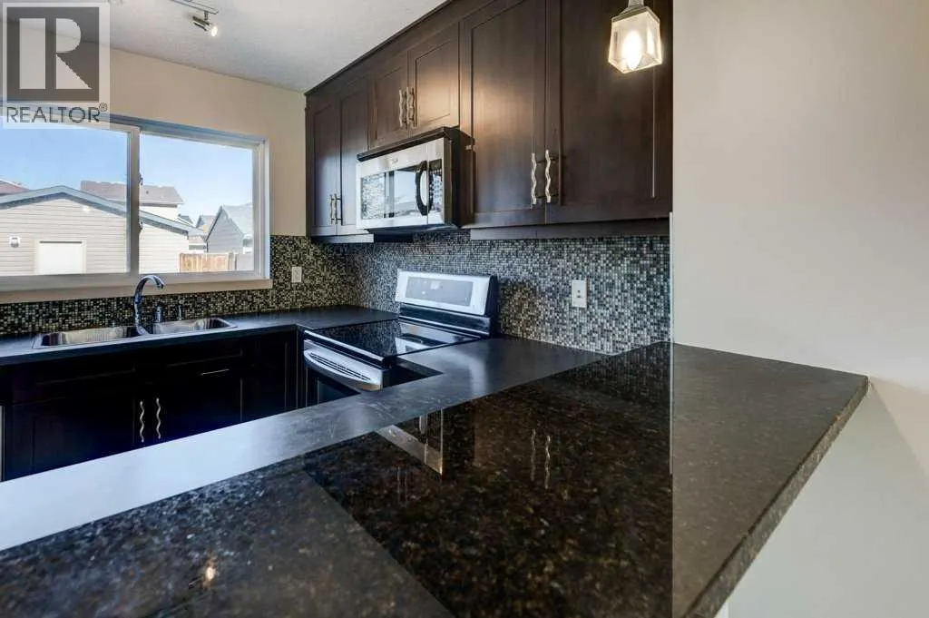 176 Walden Drive SE