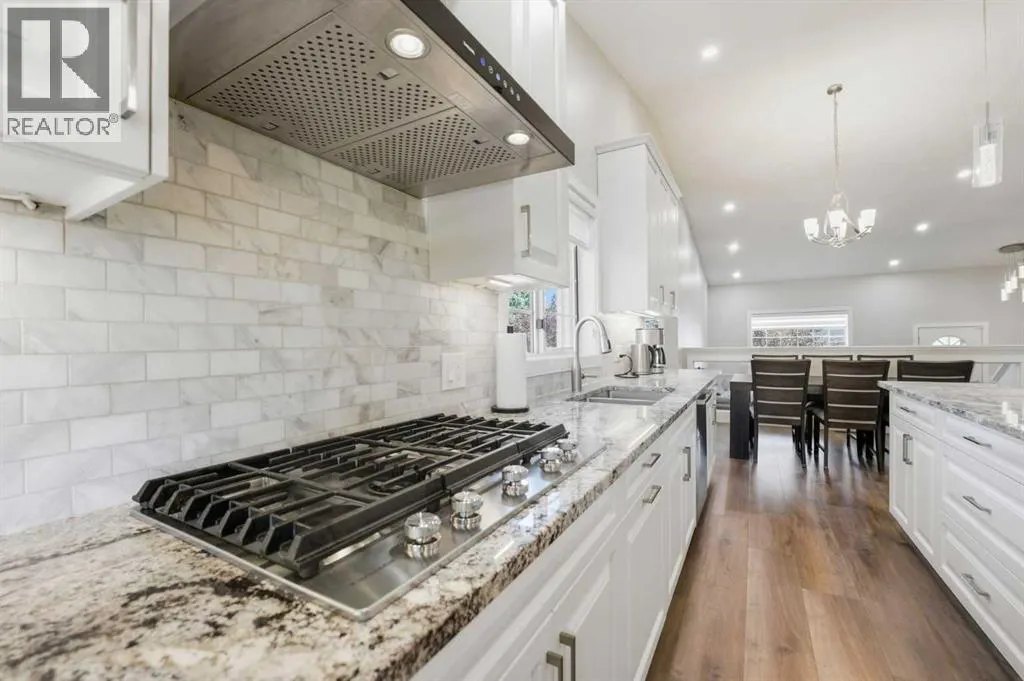 31 Applegrove Crescent SE