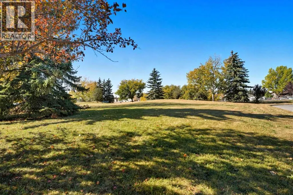 31 Applegrove Crescent SE