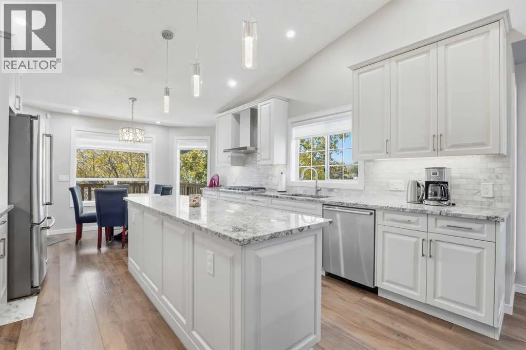 31 Applegrove Crescent SE