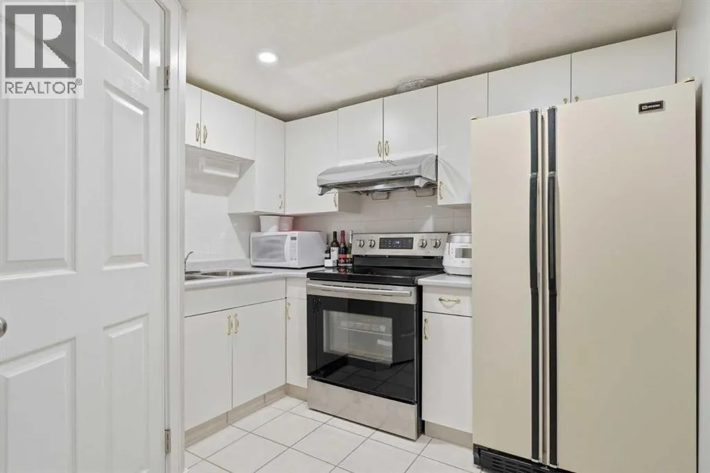 31 Applegrove Crescent SE