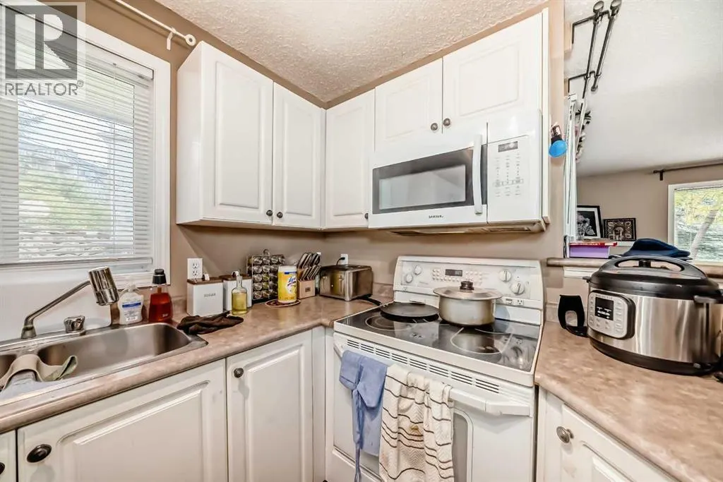 119, 6000 Somervale Court SW