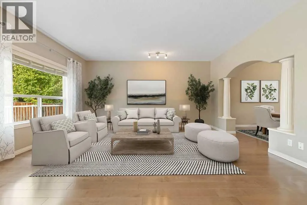 164 Strathlea Place SW