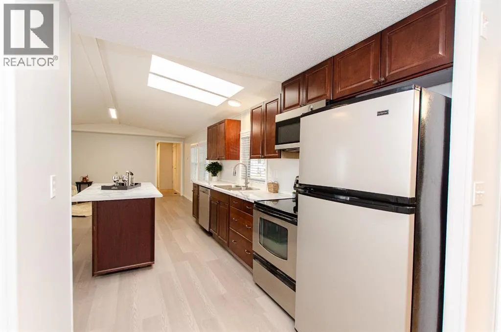 43 Parkside Drive