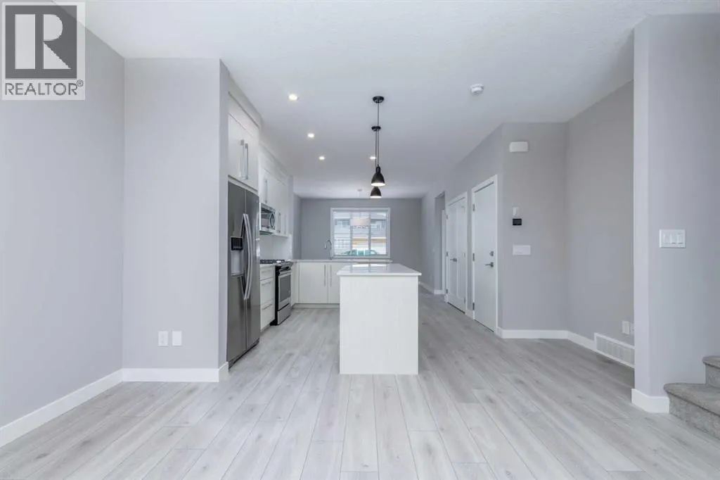 64 Red Embers Manor NE