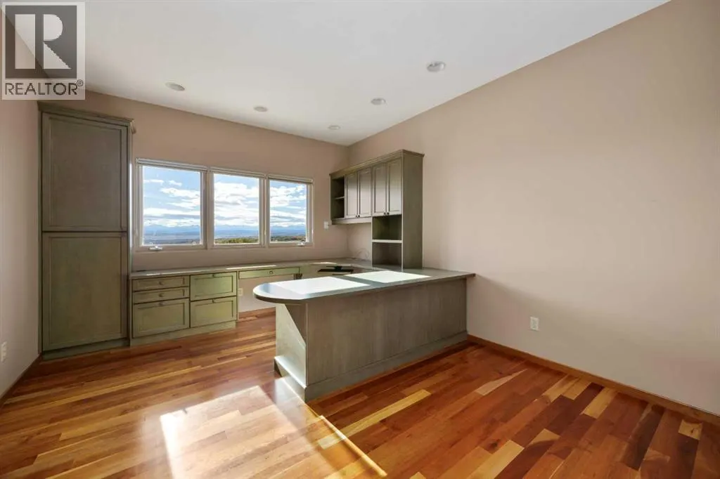 290254 96 Street W