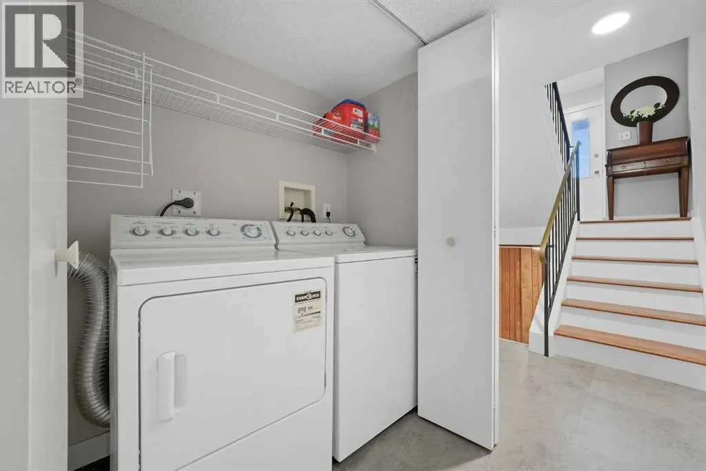 51, 5400 Dalhousie Drive NW