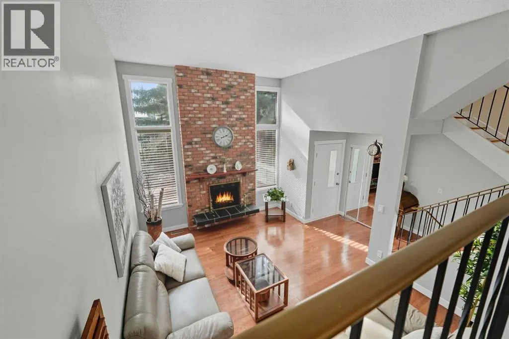 51, 5400 Dalhousie Drive NW