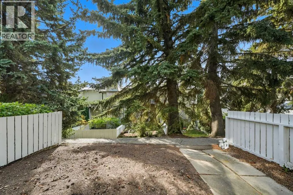51, 5400 Dalhousie Drive NW