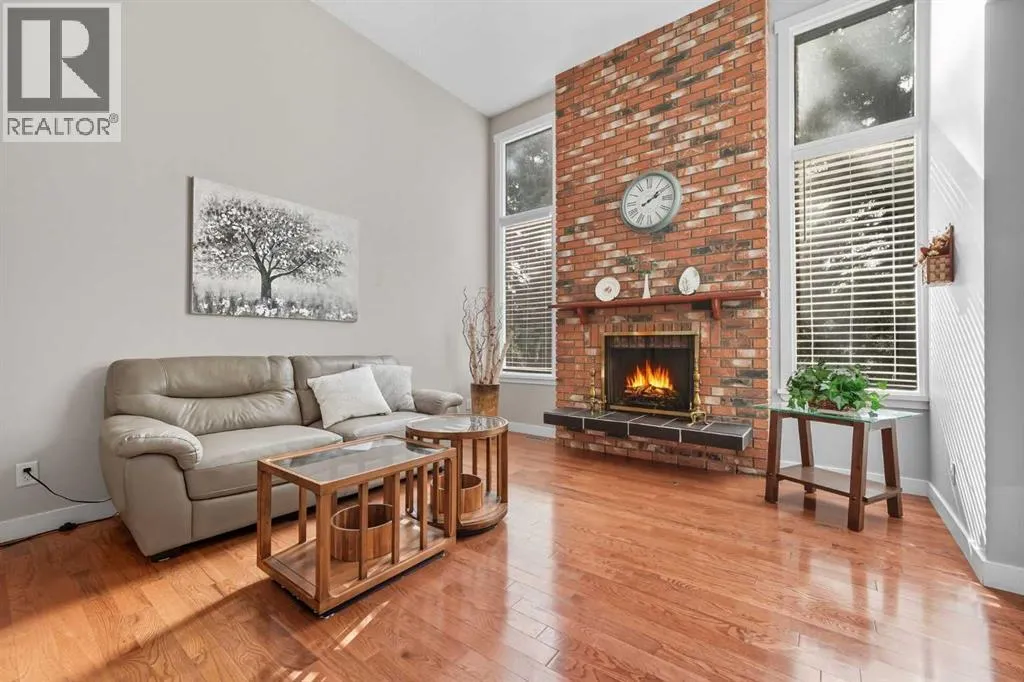51, 5400 Dalhousie Drive NW