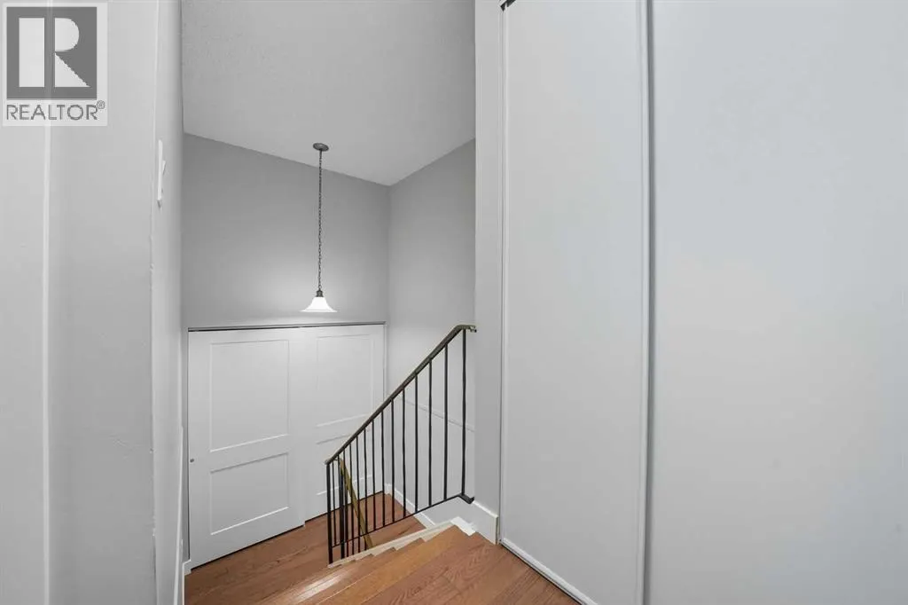 51, 5400 Dalhousie Drive NW