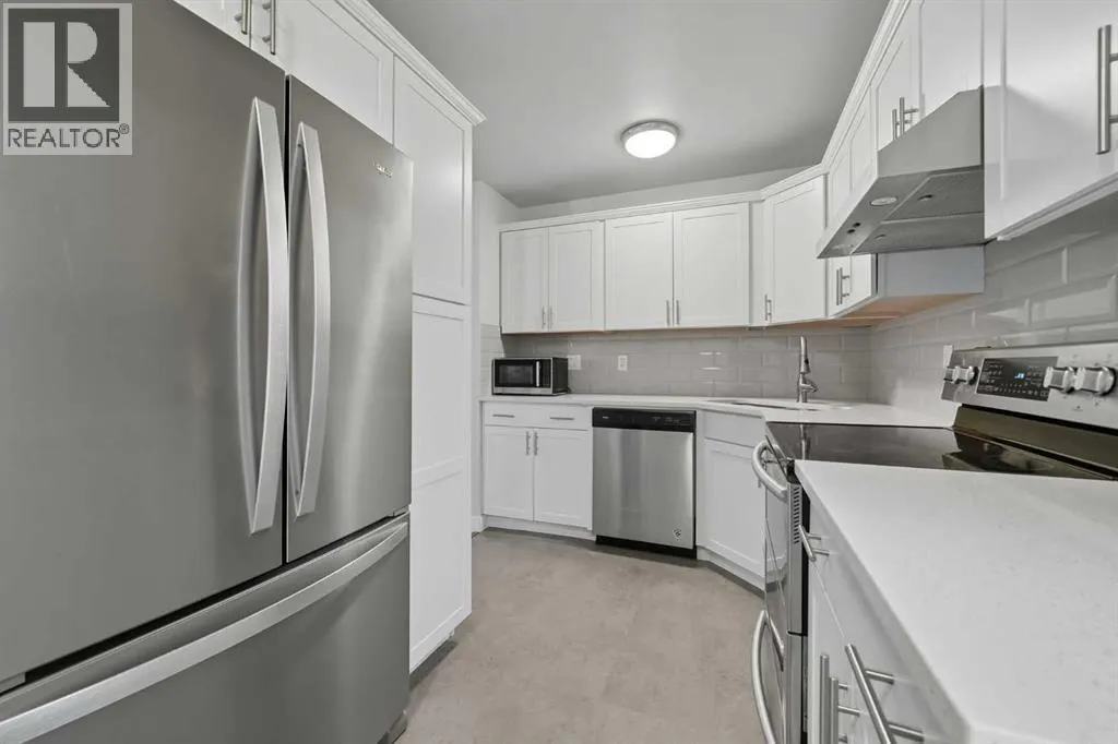 51, 5400 Dalhousie Drive NW