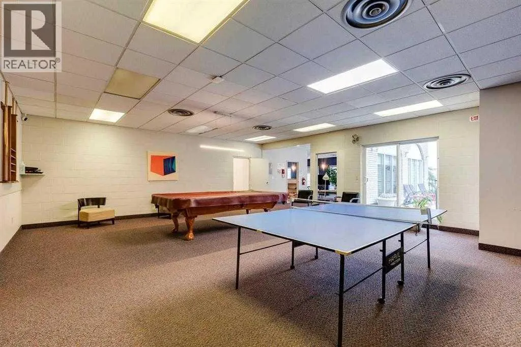 51, 5400 Dalhousie Drive NW