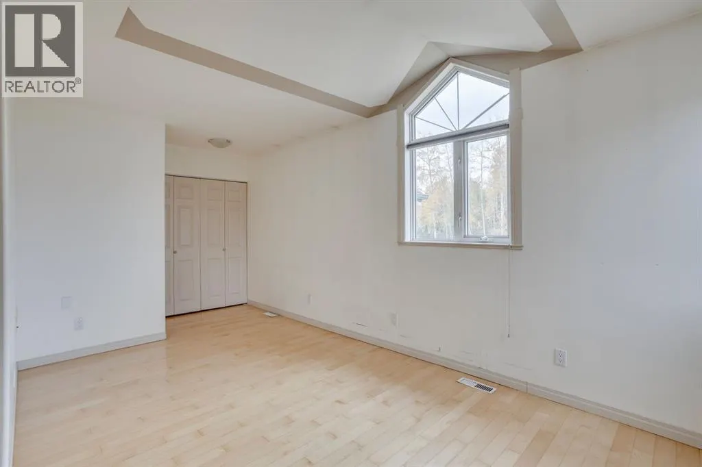 120 Westwood Drive