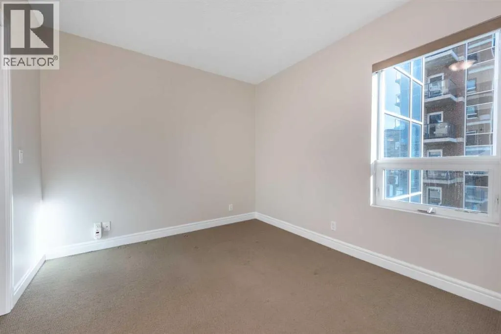 1807, 920 5 Avenue SW