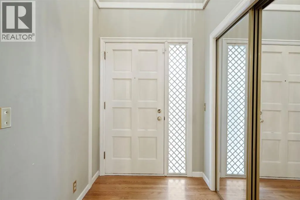 23, 275 Woodridge Drive SW
