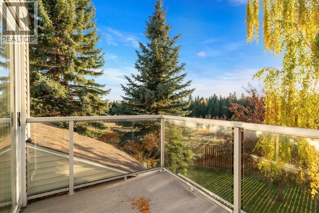 23, 275 Woodridge Drive SW