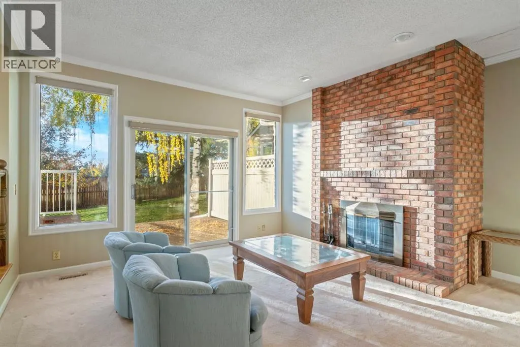 23, 275 Woodridge Drive SW