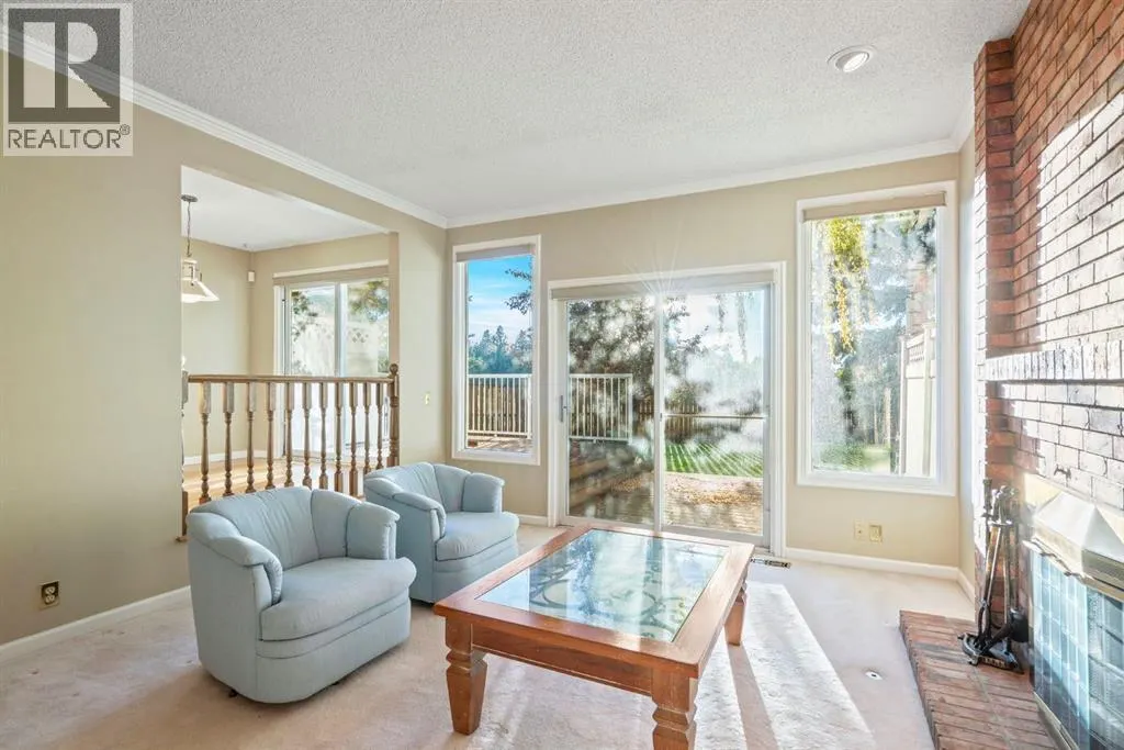 23, 275 Woodridge Drive SW