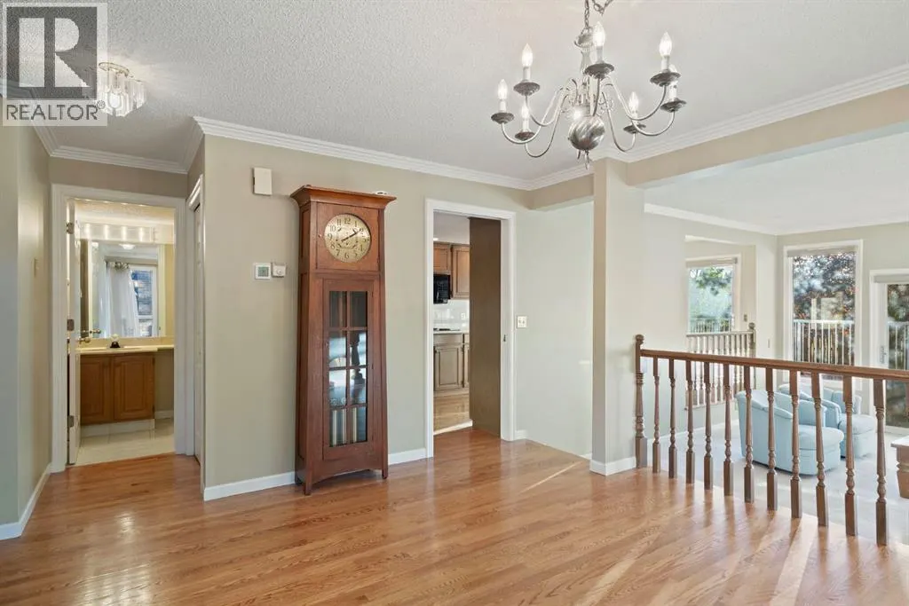 23, 275 Woodridge Drive SW