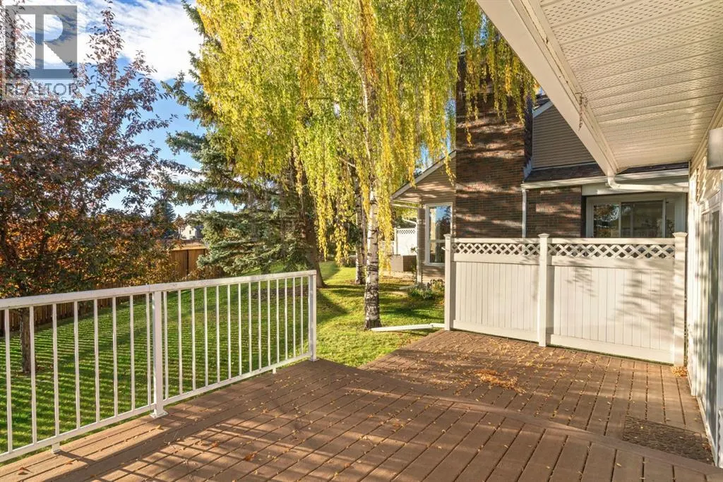 23, 275 Woodridge Drive SW