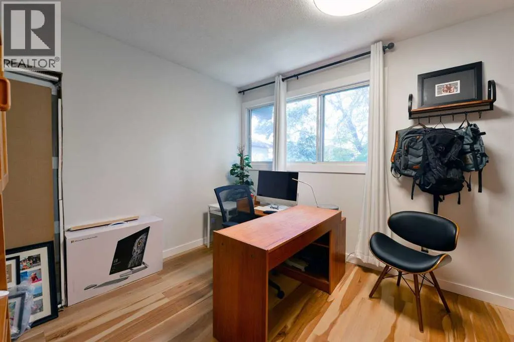 6304 Crowchild Trail SW