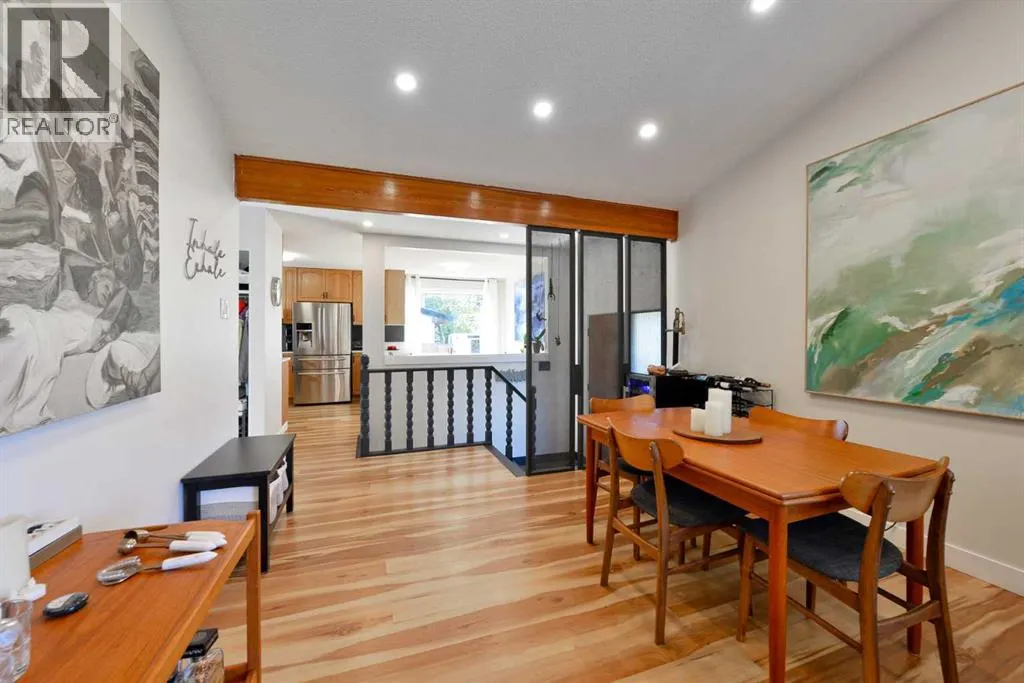 6304 Crowchild Trail SW