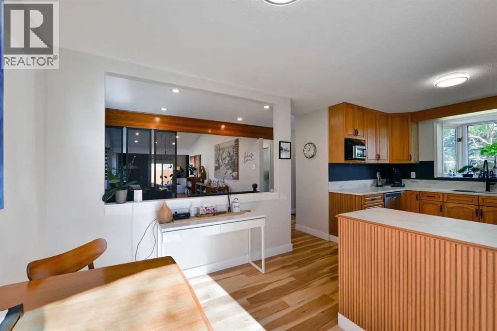 6304 Crowchild Trail SW