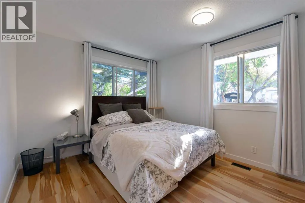 6304 Crowchild Trail SW