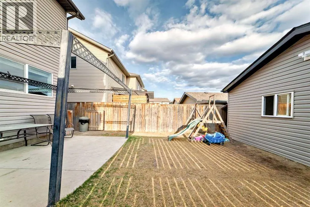 290 Luxstone Way SW