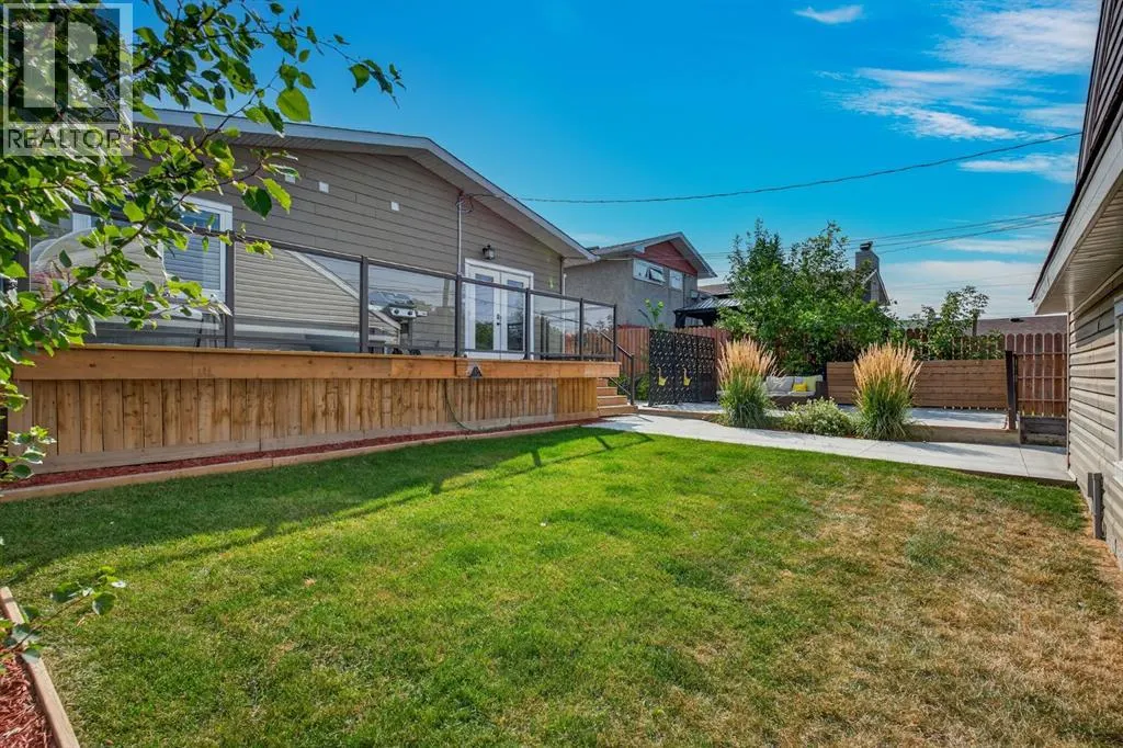 35 Fairview Drive SE
