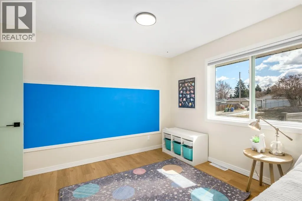 35 Fairview Drive SE