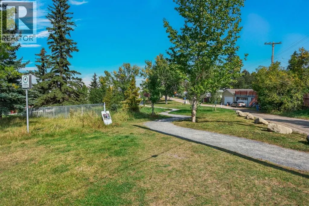 35 Fairview Drive SE