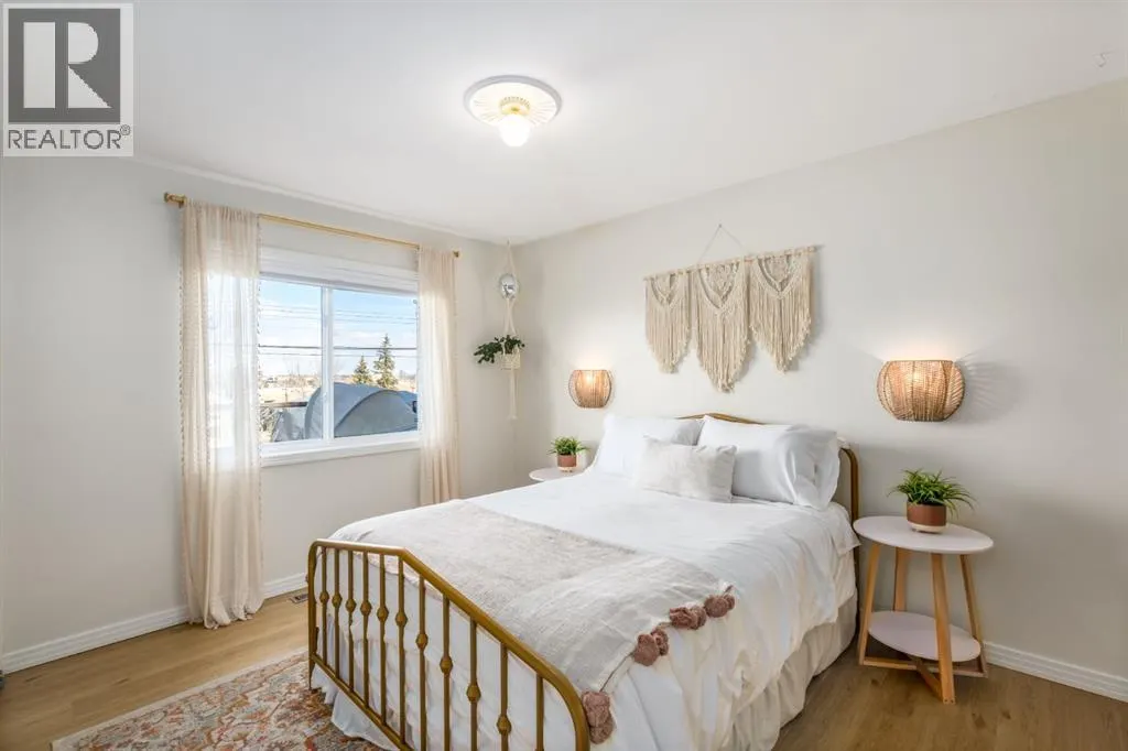 35 Fairview Drive SE