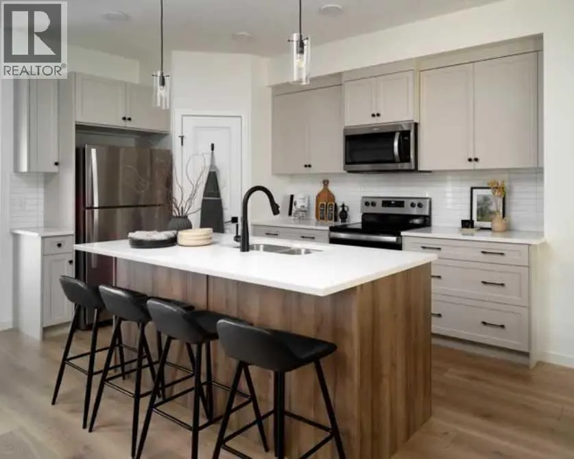 21 Emberside Park