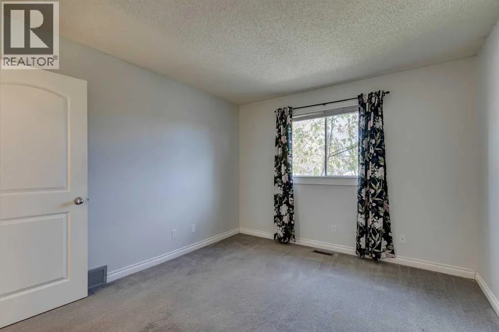 108 Sunbank Way SE