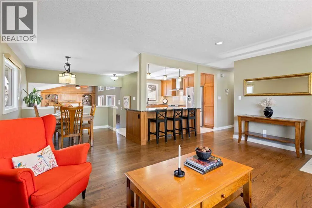 1147 Lake Huron Crescent SE