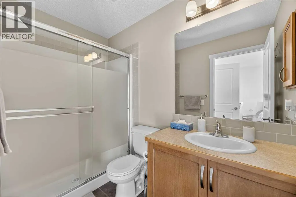 1402 Clover Link