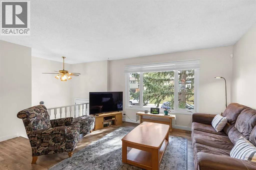108 Beaconsfield Rise NW