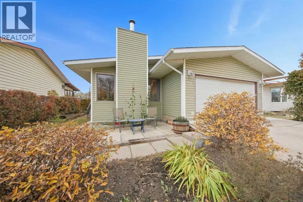 55 Nyman Crescent