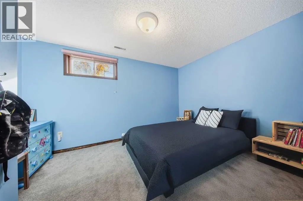 55 Nyman Crescent
