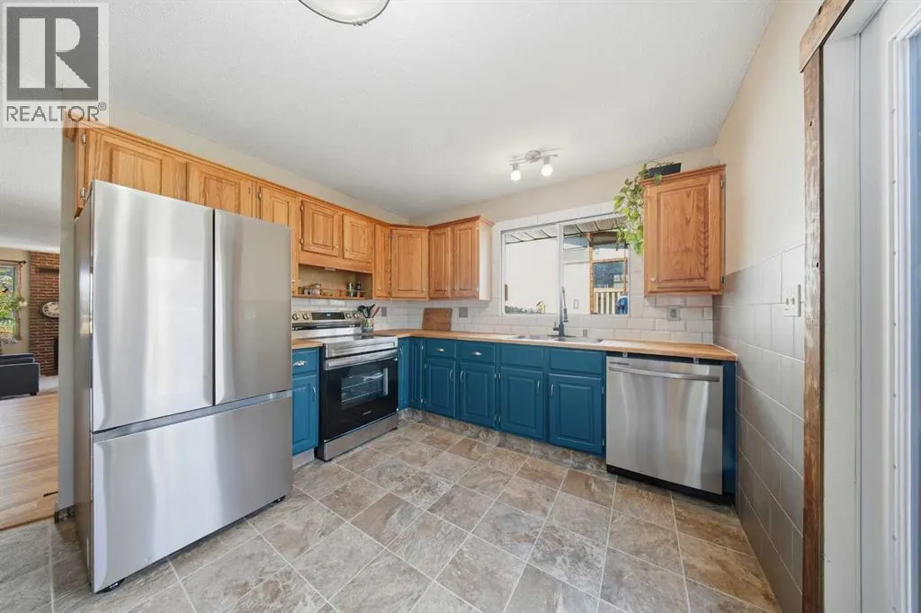 55 Nyman Crescent