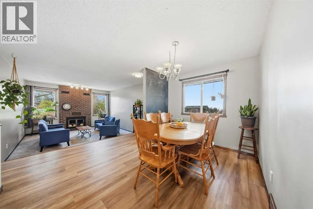 55 Nyman Crescent
